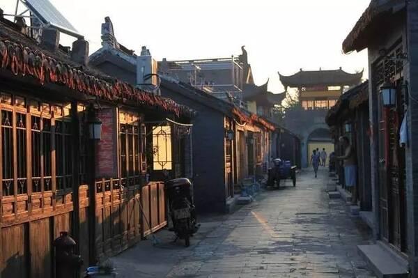 指数估值日报:上证金融、基建等20日线上方运行,走势强于大市